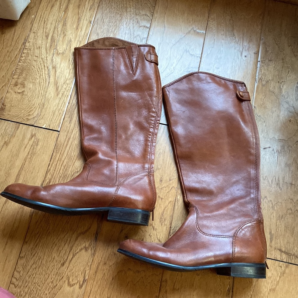 Brown Riding Boots Gem
